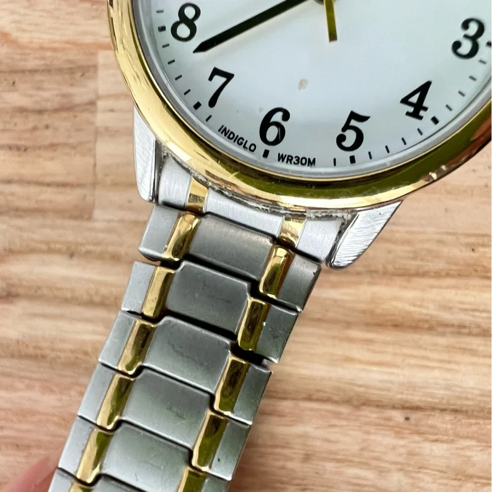 Timex two tone bracelet dress watch NEW BATTERY